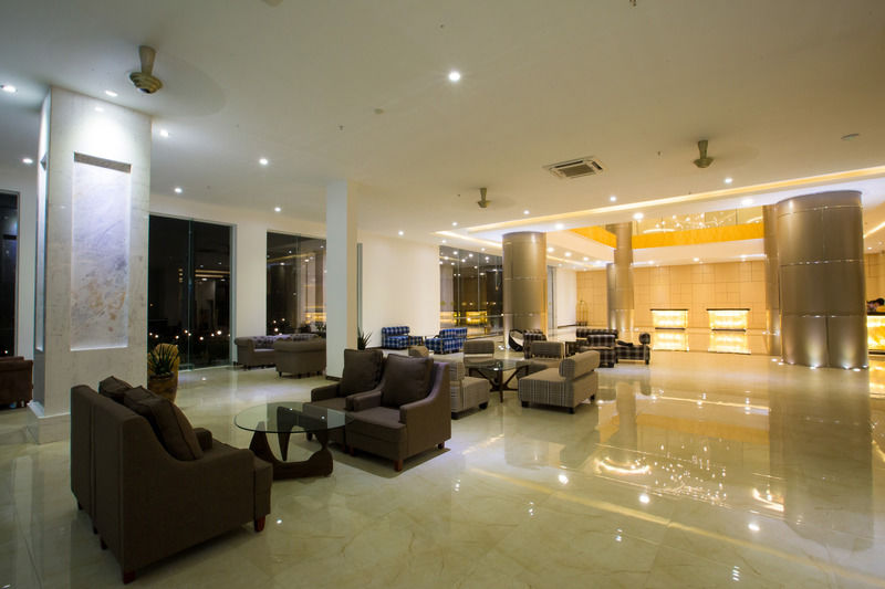 Golden Peak Resort & Spa Mieu Ong Exterior foto
