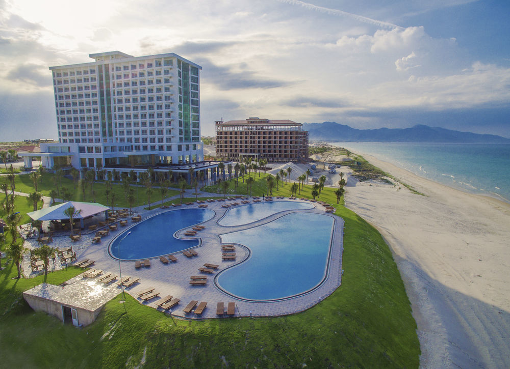 Golden Peak Resort & Spa Mieu Ong Exterior foto